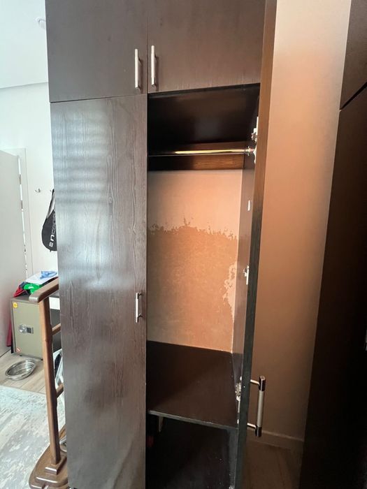 Продам три шкафа