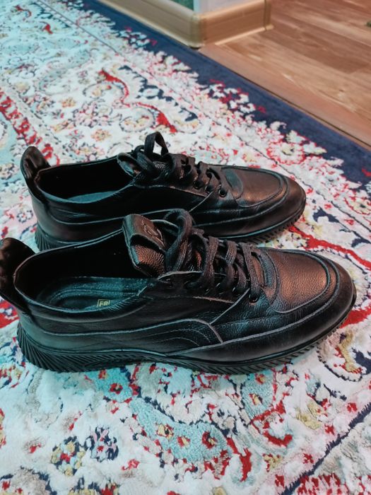 Продам крассовки