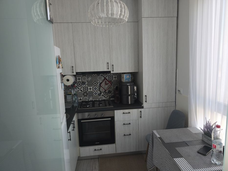 Închiriere apartament 3 camere pipera rond omv OMV