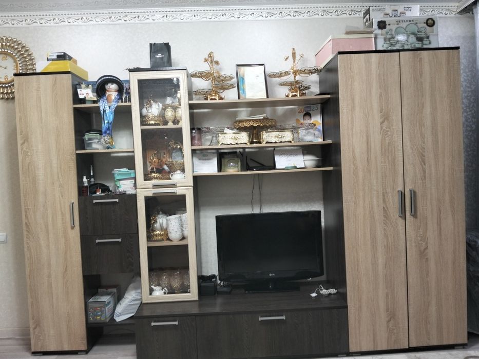 Продам Горка стенка.