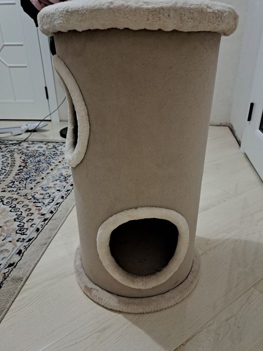 Пуф и лоток для кошек