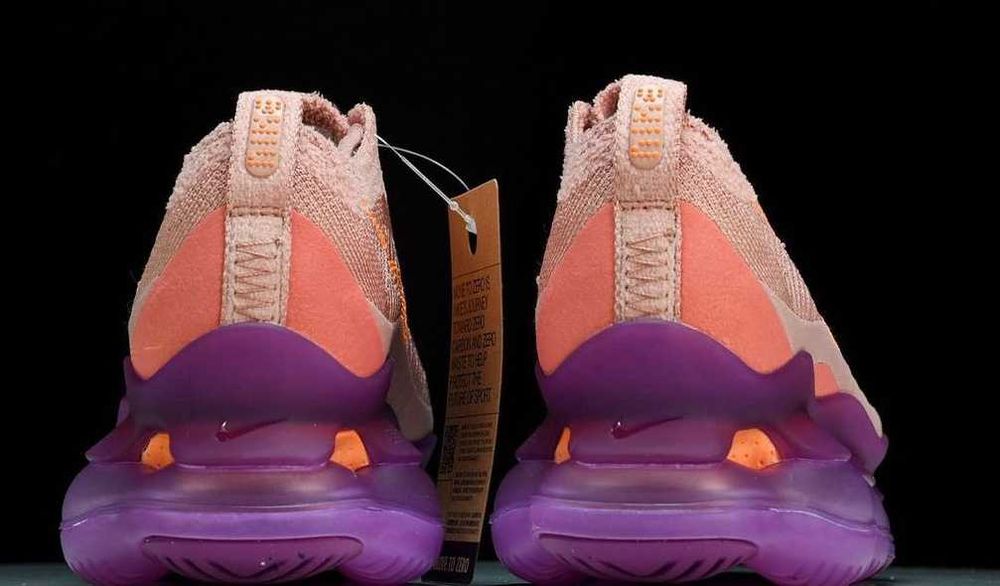 Нови дамски маратонки Nike Air Max Scorpion Flyknit