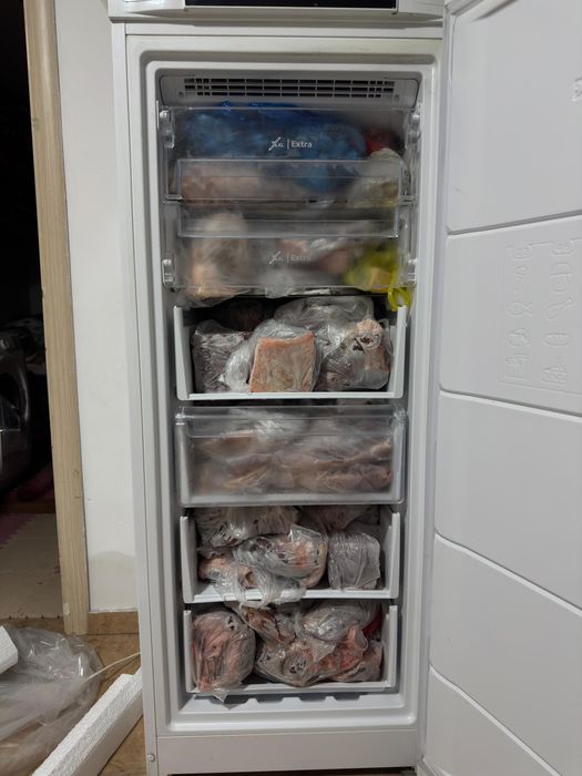 Морозильник INDESIT