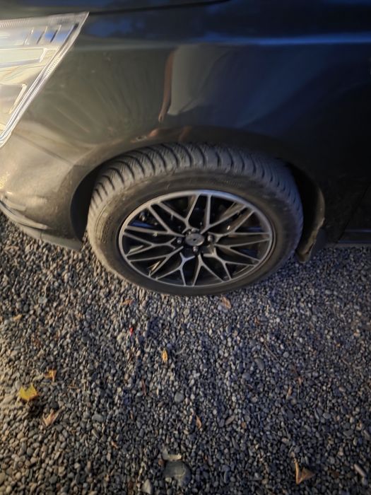 Chevrolet Cobalt automatic.