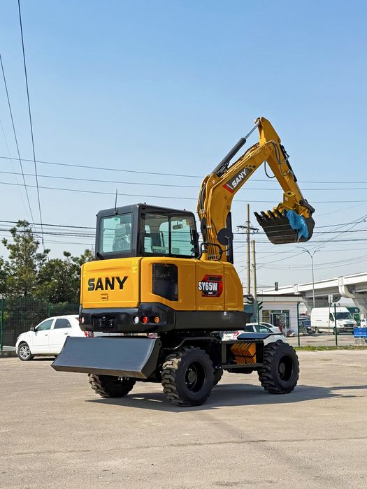 SANY SY65W колесный экскаватор в наличии