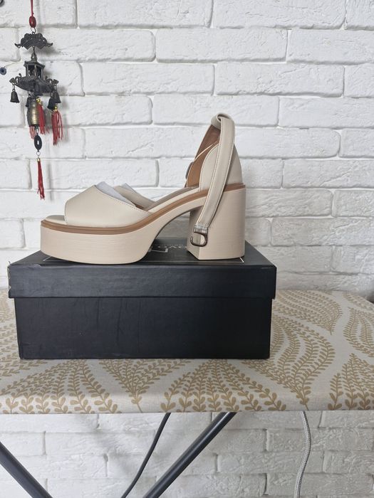 Женская обувь. Продам