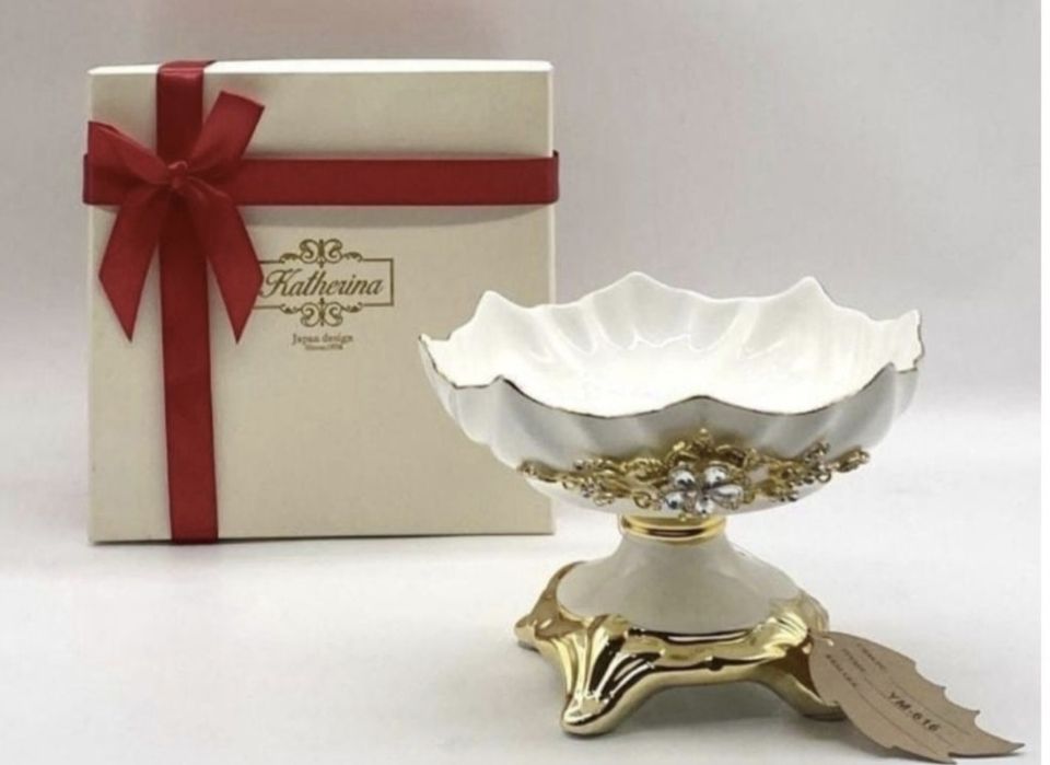 Продам  конфетница