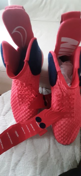 маратонки Nike размер 42,5