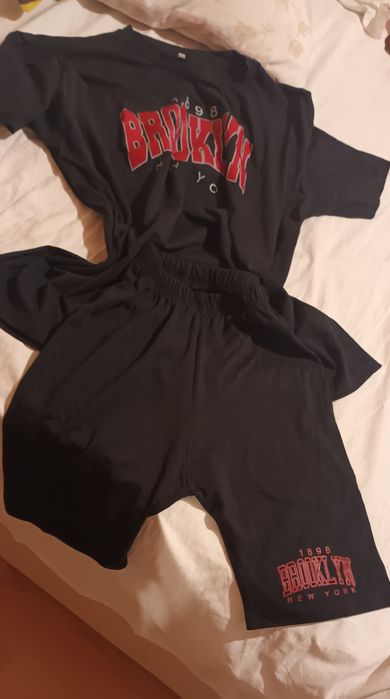 pantaloni scurti si 3 sfert de vara