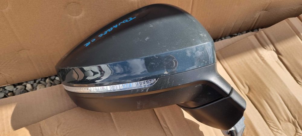 Oglinda dreapta cu camera Vw Touareg Cr 2018 2019 2020 2021 Piatra