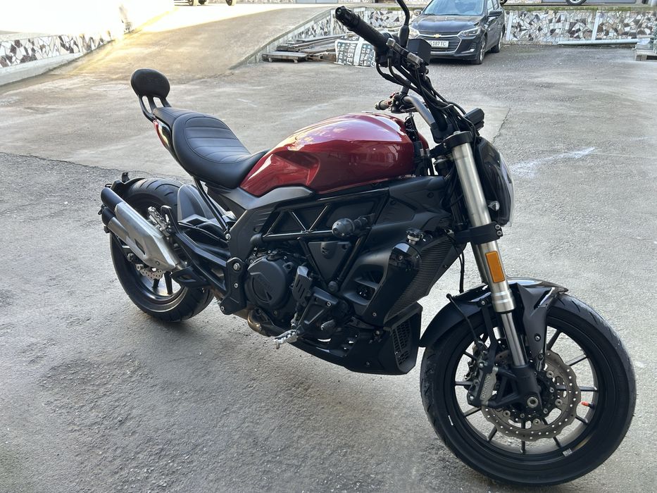 Benelli 502c 500kub