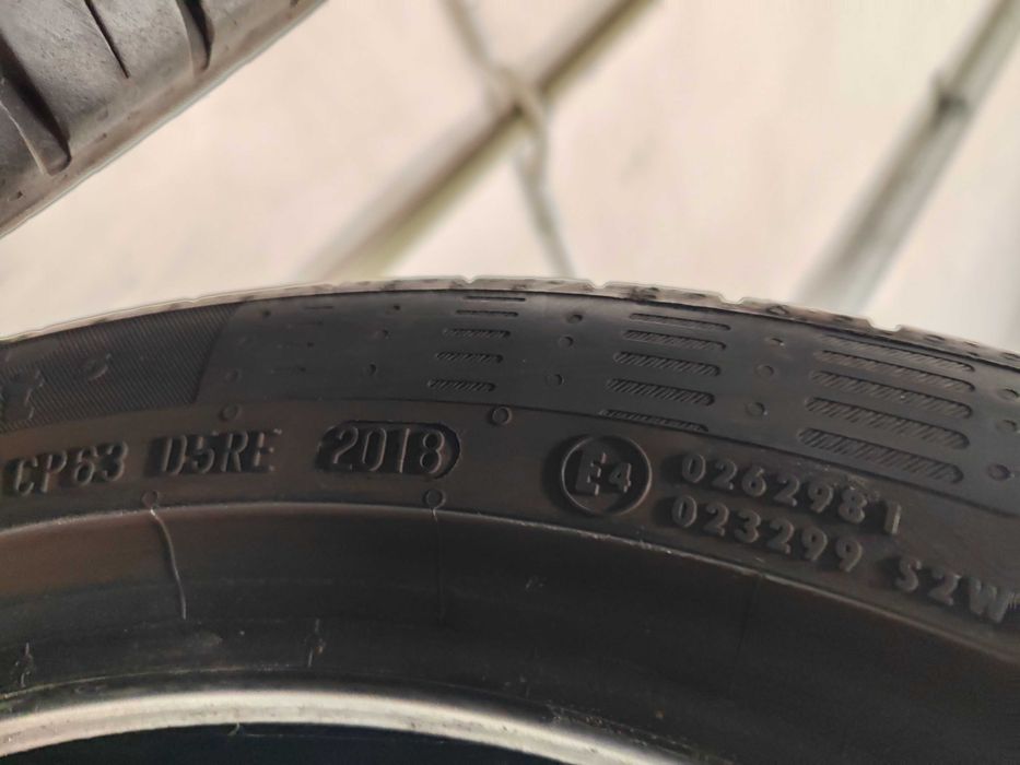 2бр.летни гуми 215/45/17 Continental