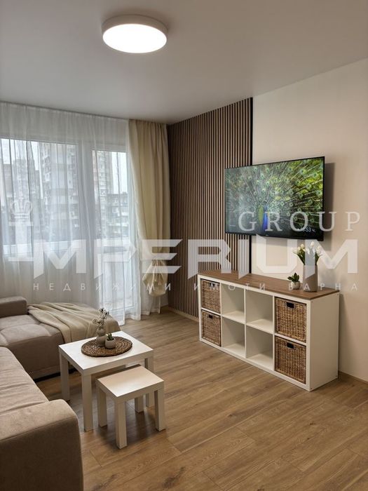 СЛЕД ОСНОВЕН РЕМОНТ! Тристаен обзаведен апартамент под наем в района