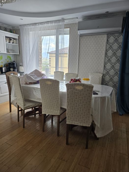 Продам стол стулья