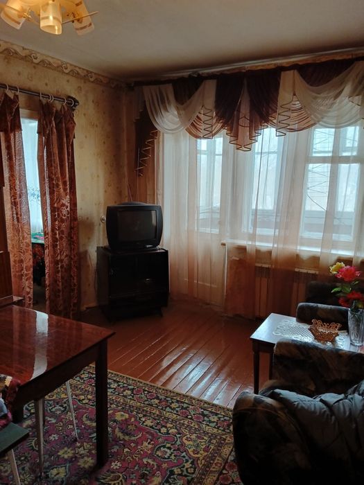 Продам квартиру двухкомнатную