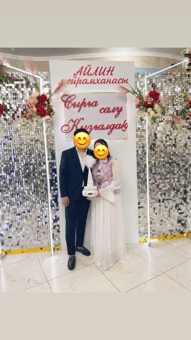 Қазақша көйлек кәжекеймен сатылады.
