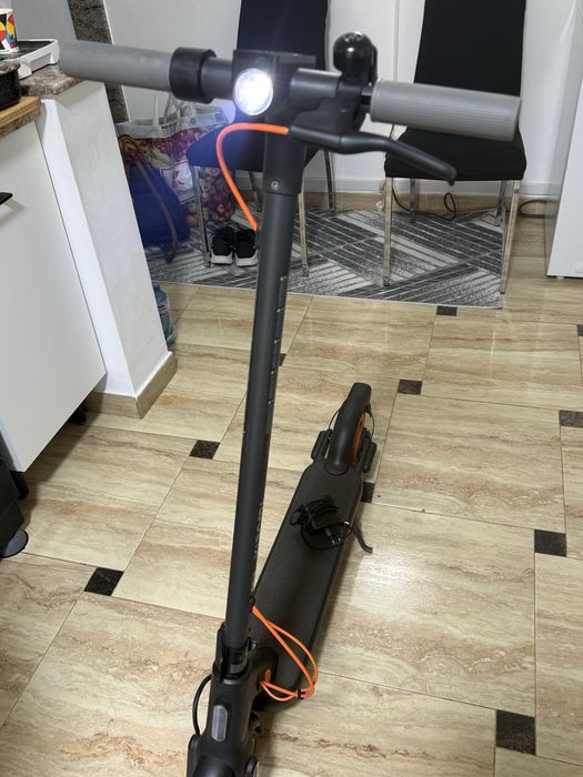 Vand Trotineta electrica  mai multe detali in privat!