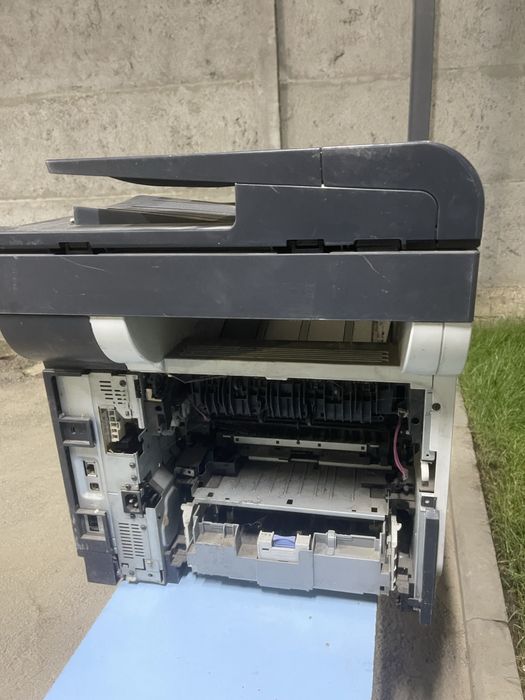 Принтер МФУ M521dn на запчасти целиком