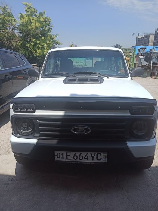 Продаю Нива Урбан 2014