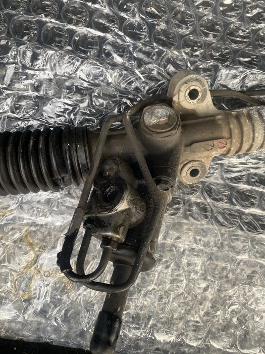 Оригинална кормилна рейка Subaru Impreza / Forester / Legacy