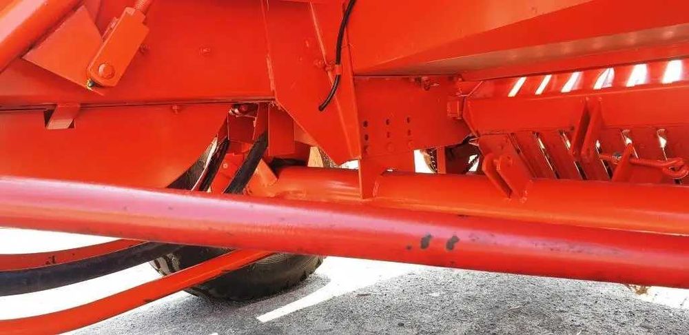 Тюковой пресс-подборщик SIPMA