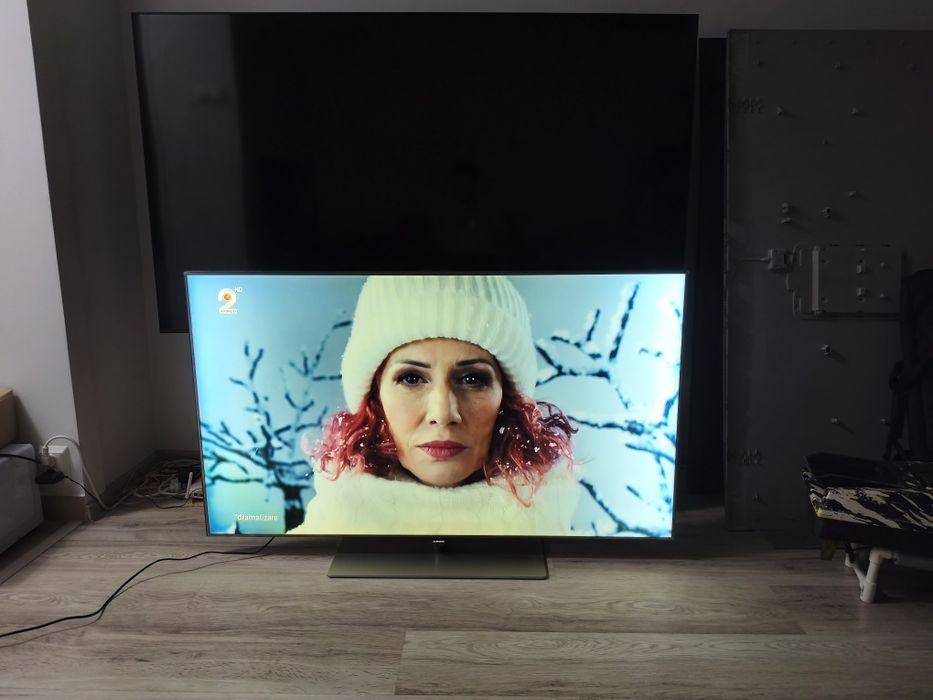 Vând TV Samsung 55