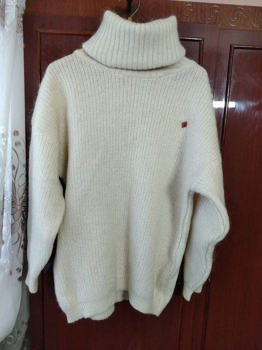 Свитер шерсть натуральный