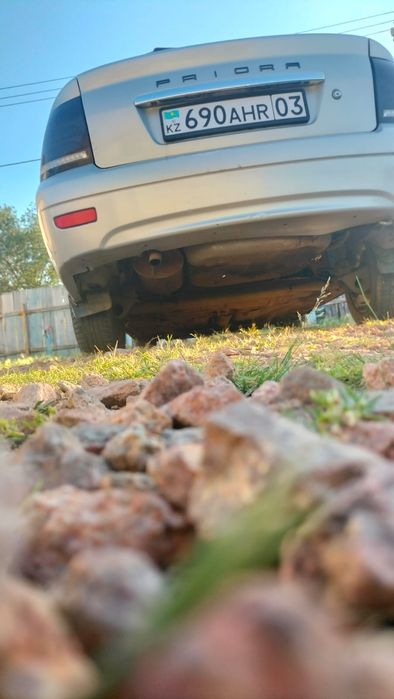 Продам Приору ..