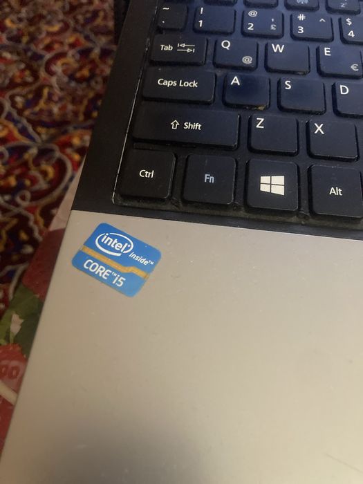 ACER ASPİRE E1-571. İntel core İ5. 500gb