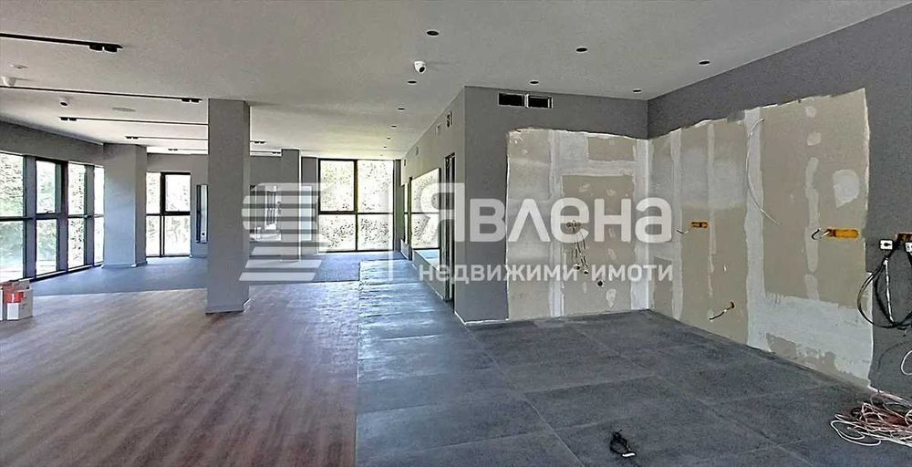 Дава се под наем Магазин в София, Център - 285 кв.м за 2842.74 € - Снимка #5