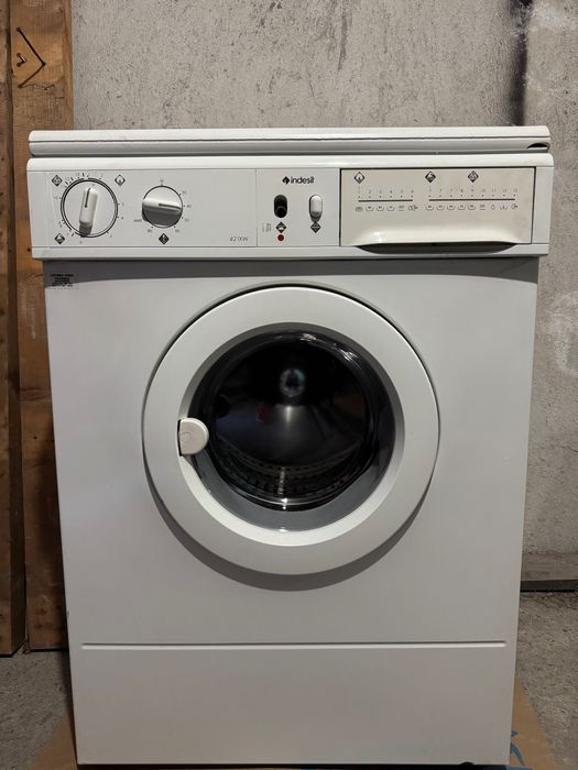 Пералня марка indesit
