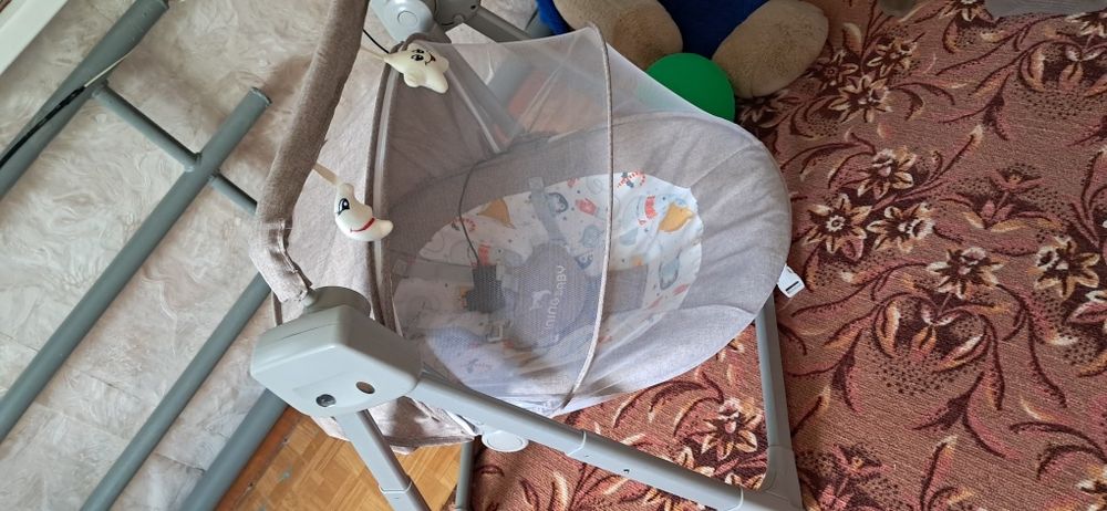 Продам шезлонг /качалку