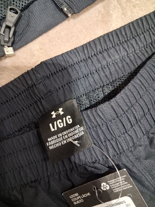 Черен спортен комплект/анцуг Under armour