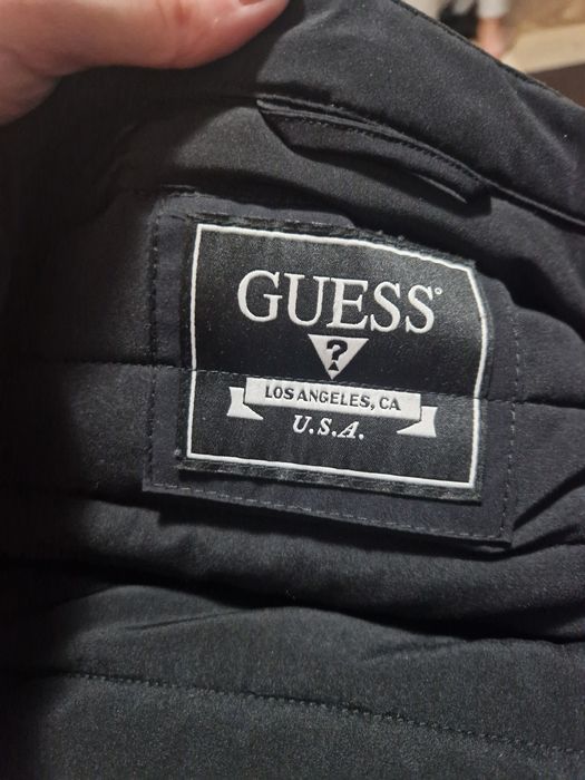 Geaca  Guess  originala