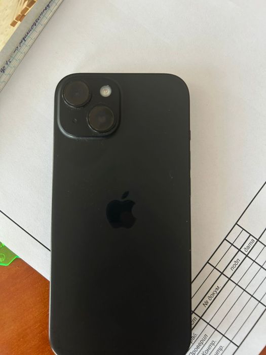 Продам айфон 15