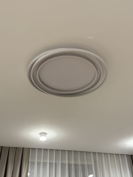 люстра потолочная