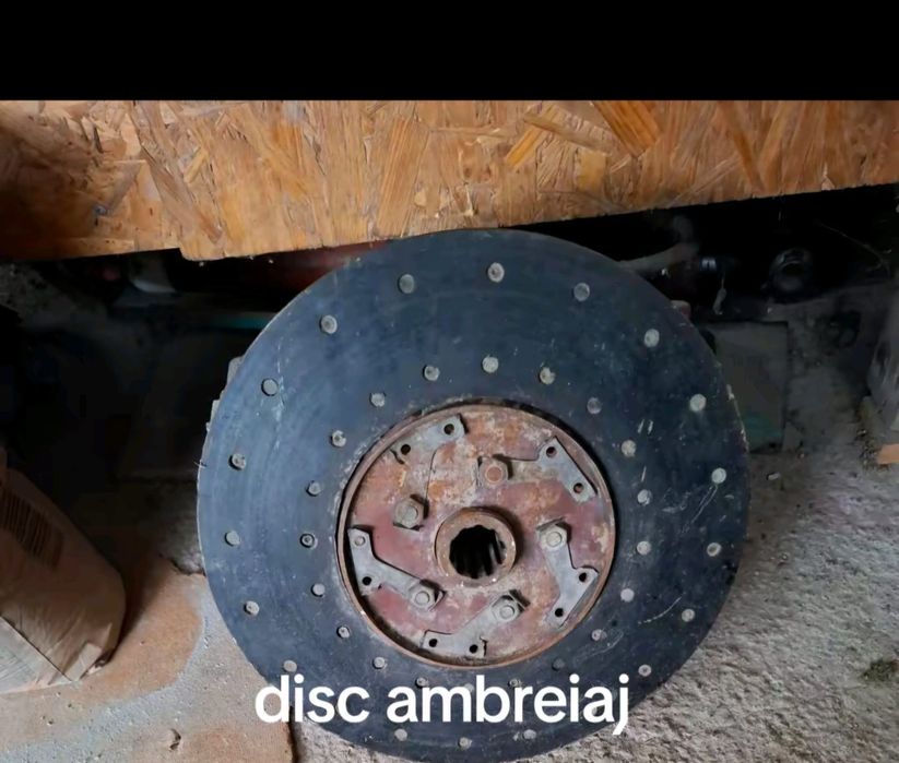 Piese tractor UTB 650 mig de azot piston hidreulic