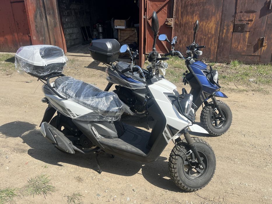 Скутер 150 куб НОВЫЙ