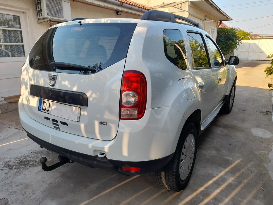 Duster  2011,162324km