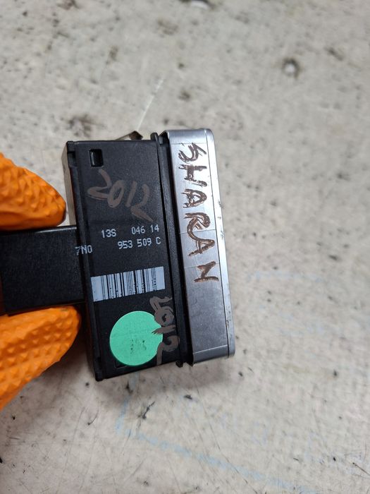 Buton avarie Volkswagen Sharan 2.0 Motorina 2012