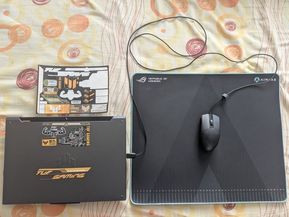 ASUS TUF GAMING A16 FA607PI RTX4070 AMD Ryzen 9 7845HX