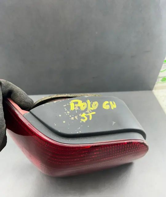 Lampa stop stanga pe aripa Volkswagen VW Polo 2001 1.4 16V MT (75 hp)