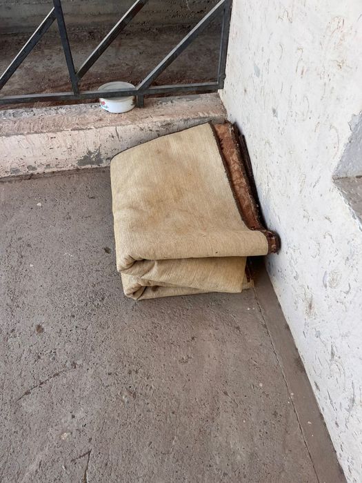 Көрпе көрпешелер сатылады.