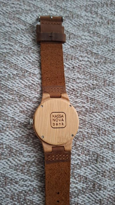 Я продам часы хороши