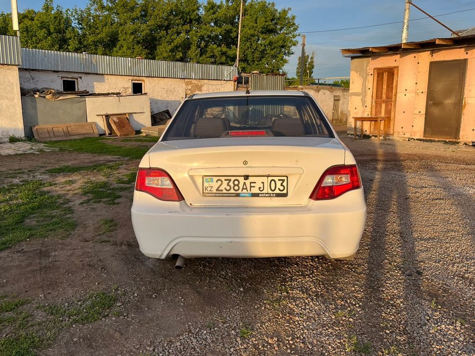 Продам машину 2013 года