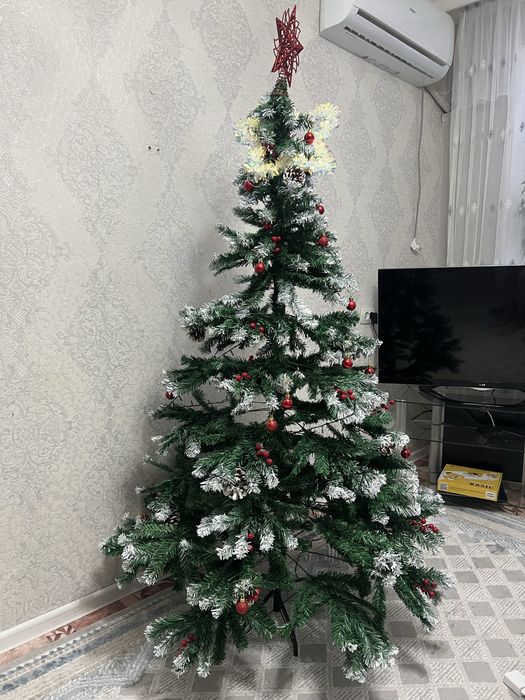 Елка новогоняя 180 см