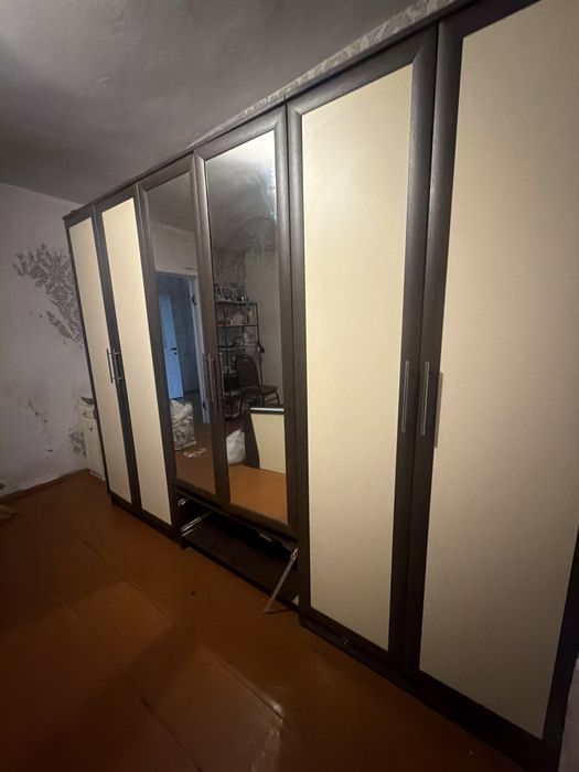 Отдам шкаф 15000