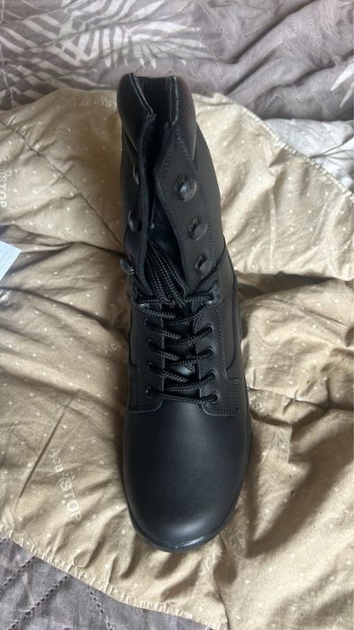 Полицейски кубинки