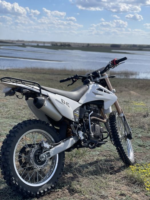 Продам мотоцикл Эндуро 250