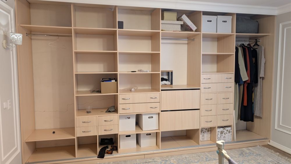 Шкаф-купе в отличном состоянии